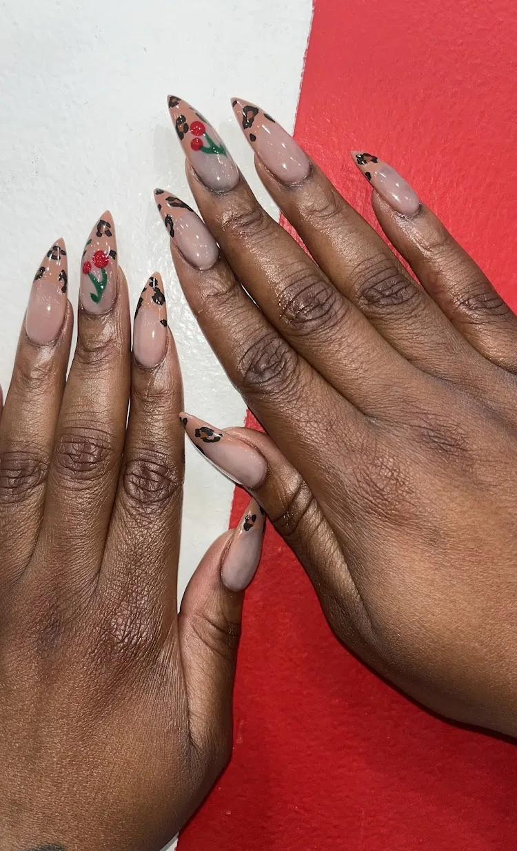 Custom nails at Nail Nation Spa LA